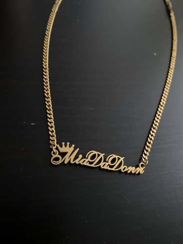 Customer photo review of Classic Cuban Link Name Necklace