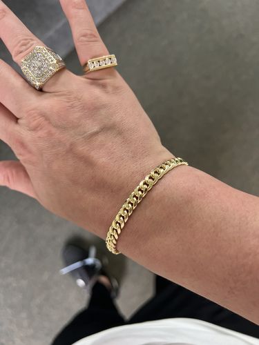 Customer photo review of MIAMI CUBAN BOX LOCK BRACELET 001
