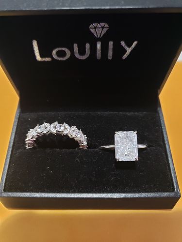 Customer photo review of Louily Classic Radiant Cut Sona Simulated Diamond Bridal Set In Sterling Silver