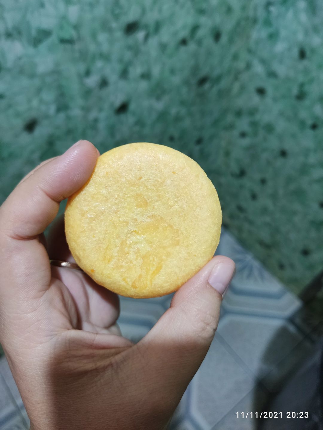 Customer photo review of Ray of Sunshine | Shampoo Bar
