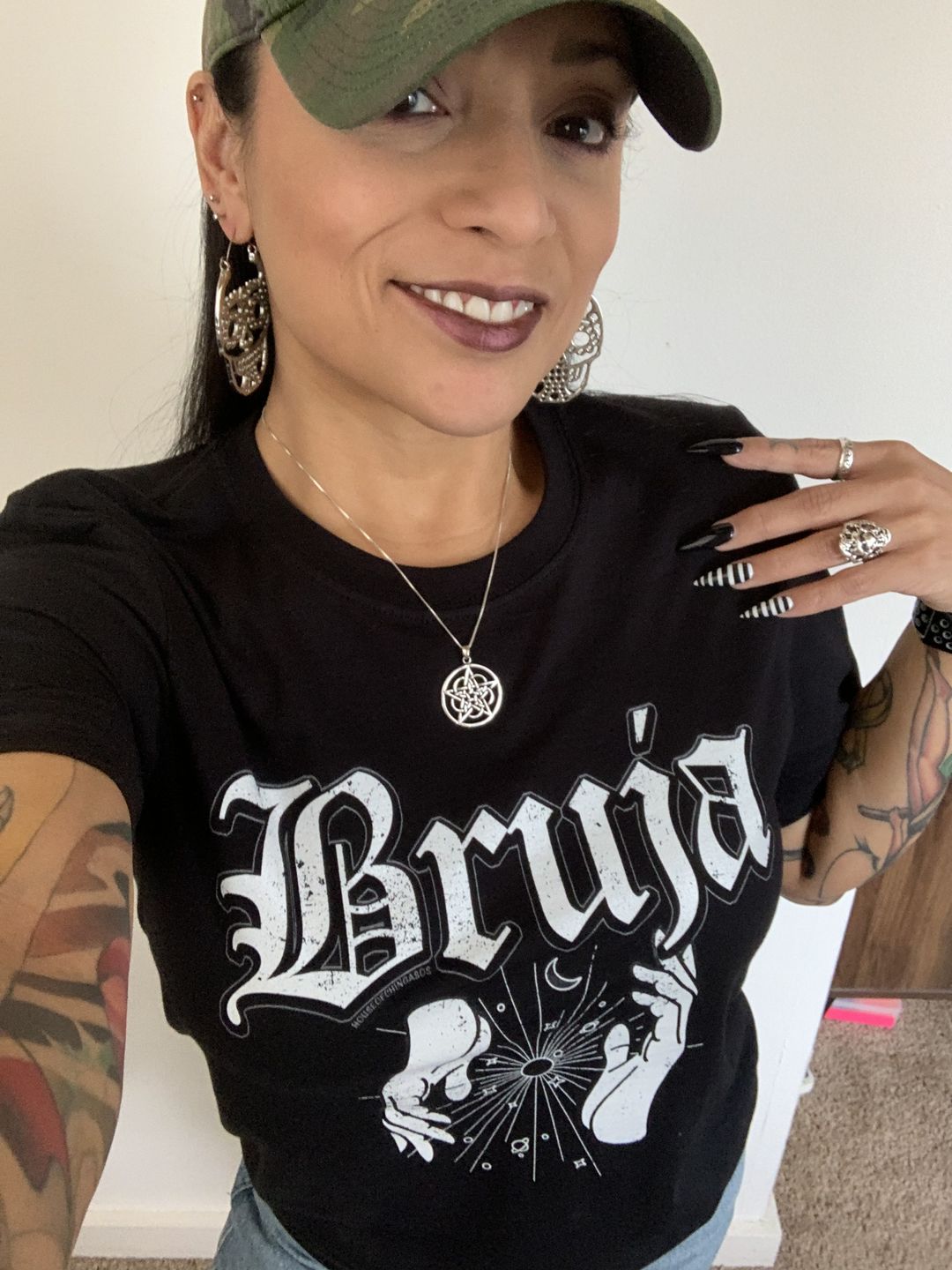 Customer photo review of Bruja Vintage Chingona T-Shirt