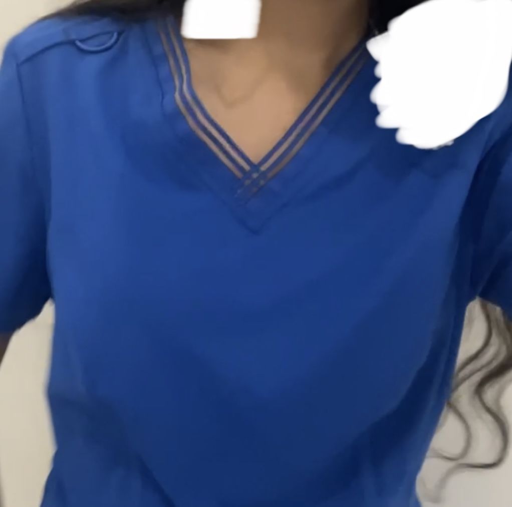 Customer photo review of بلوزة إمپلس آيكون أوربان نسائية بأكمام قصيرة