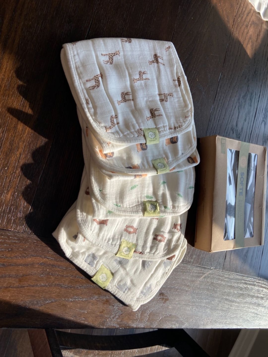 Customer photo review of SOFTE Muslin Baby Burp Cloth (The Wild)