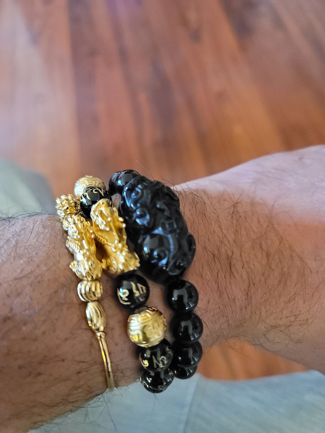 Customer photo review of Pi Yao Obsidian Wealth Bracelet