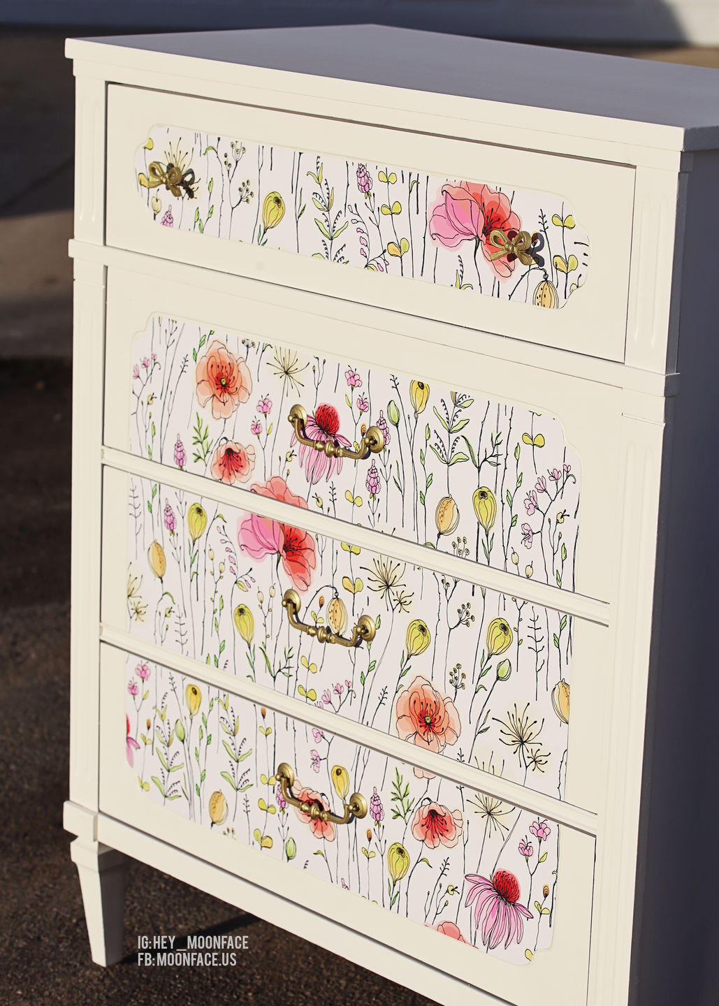 Customer photo review of Ballet White - One Step Paint