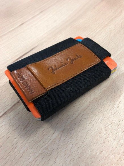 Customer photo review of Nano Boy card holder wallet with small elastic coin pocket