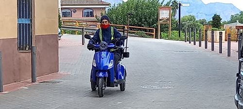 Customer photo review of Scooter Eléctrico DRACO Azul