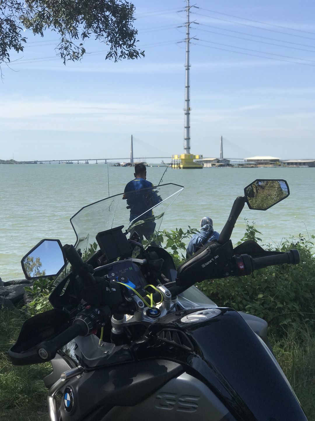 Customer photo review of Cockpit Hangry Pouch Set - BMW R1200/1250 GS / GS Adventure