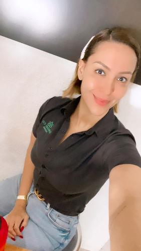 Customer photo review of HAIRtamin Gummy Stars