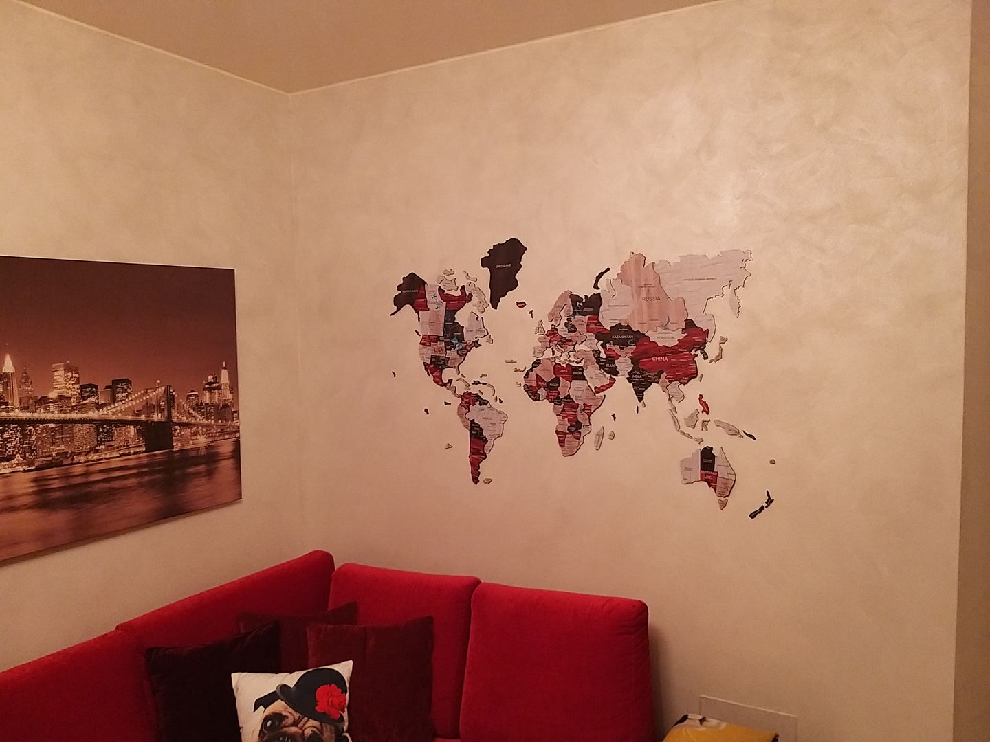 Customer photo review of 3D Wooden World Map Urban