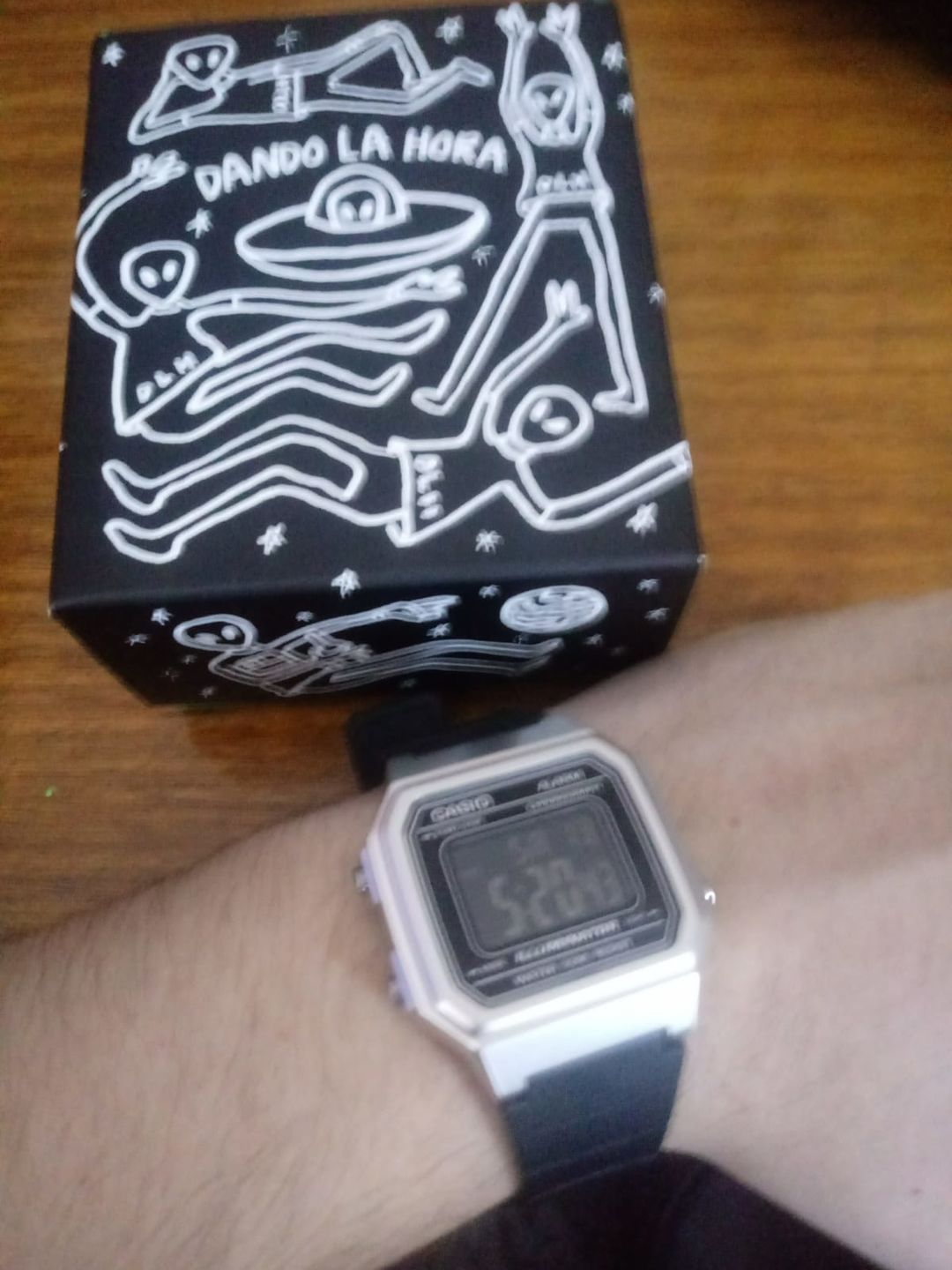 Customer photo review of Reloj Casio Vintage W-217HM-7BV Plateado/Negro