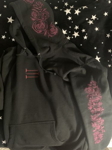 Customer photo review of Nobara Black Hoodie