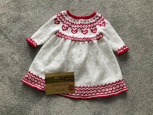 Customer photo review of Child Mystery Knitting Box