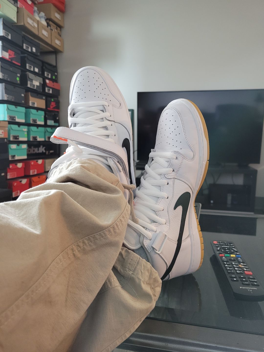 Customer photo review of Thick Oval Shoe Laces (Nike SB Laces)