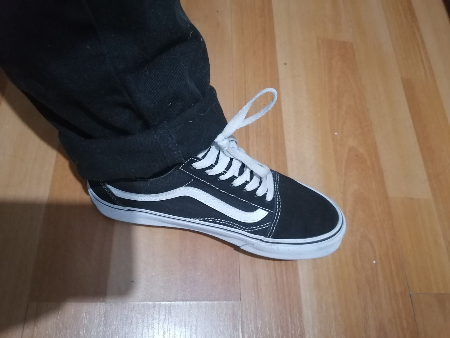 Customer photo review of Zapatilla Vans Old Skool Mujer Negro