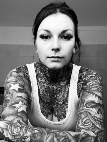 Customer photo review of Wimpernkleber transparent