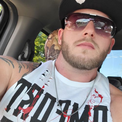 Customer photo review of 47- State Of Mind Tank Top