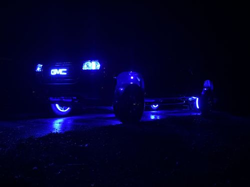 Customer photo review of Premium RGB+W Rock Lights