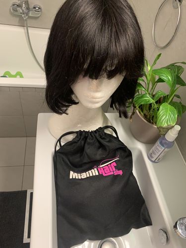 Customer photo review of Bobo Wig à Frange | Raide