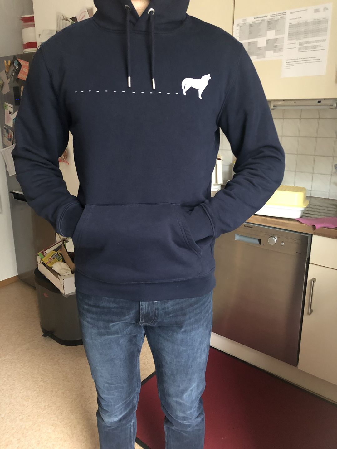 Customer photo review of WOLF SPUR - Bio Unisex Hoodie (PREMIUM)
