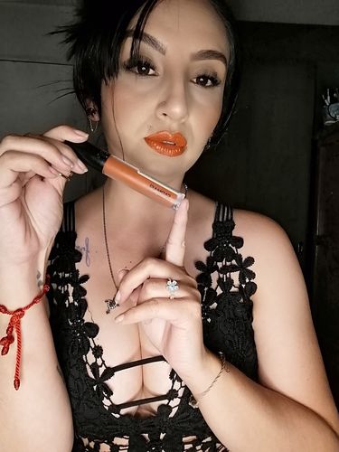 Customer photo review of Aretes de Cadena Voladores