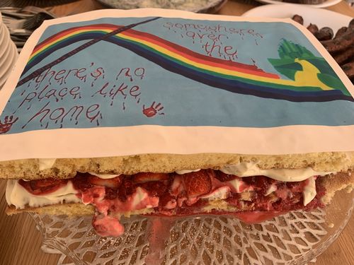 Customer photo review of A4 Rectangle Custom Edible Icing Image