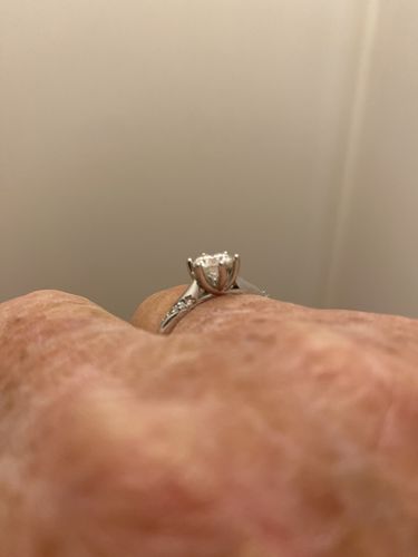 Customer photo review of Moissanite Series Fashion Six Prong Sterling Silver Ring