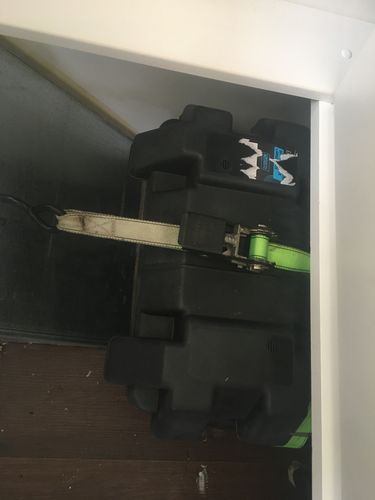 Customer photo review of 12v 100Ah Lithium Battery LiFePO4 Deep Cycle
