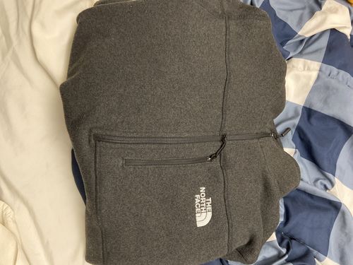 Customer photo review of The North Face 1/4 Zip Sweatshirt Size Large
