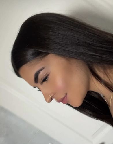 Customer photo review of Piercing au nez Anne