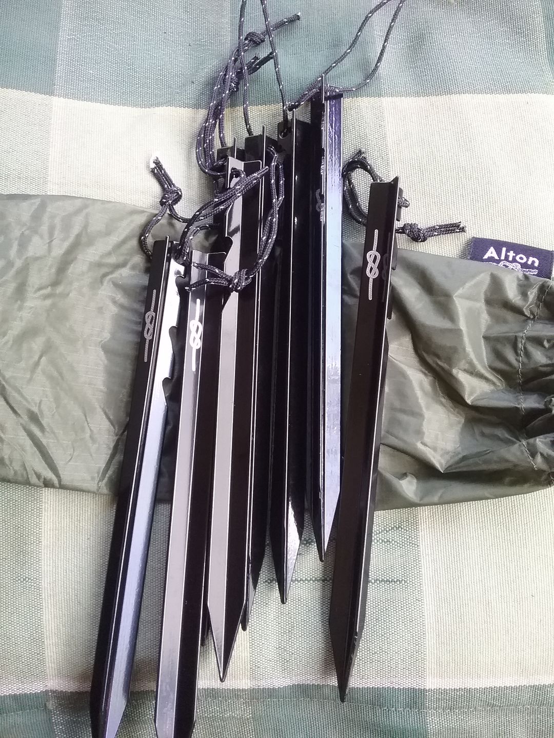 Customer photo review of Ultralight Aluminium Pegs (8 Pack)