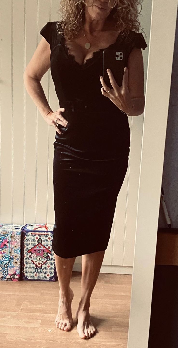 Customer photo review of PRE ORDER - Baudelaire Wiggle Dress in Black