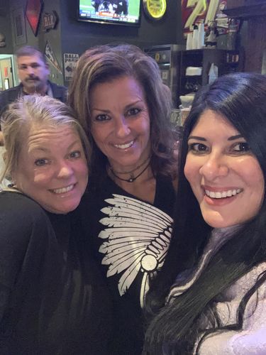 Customer photo review of 19 - Apache Wide Neck Sweatshirt