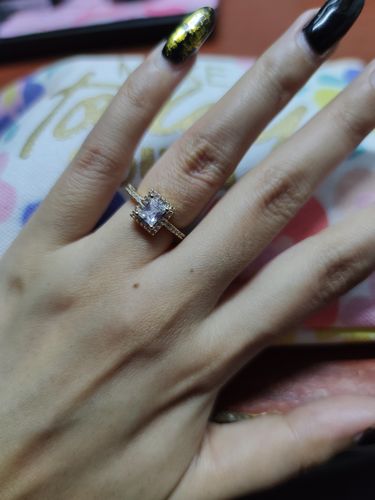 Customer photo review of Anillo Elegance