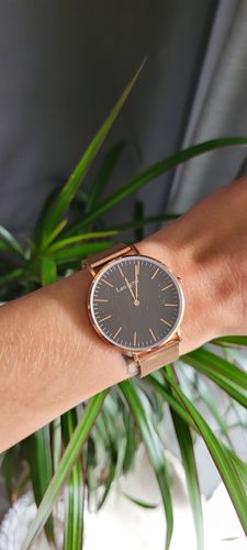 Customer photo review of World Edition Rosé Gold Black