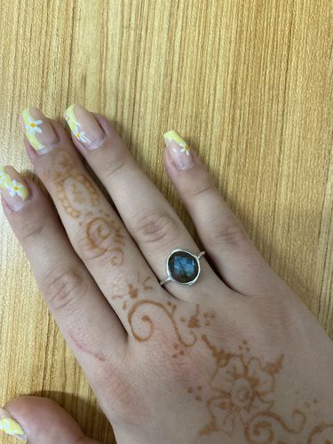 Customer photo review of Irregular Labradorite Ring (Silver)