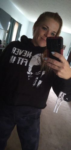 Customer photo review of 186 - NEVER Crop Hoodie