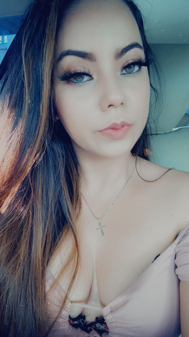 Customer photo review of La Diva | Faux Mink Lashes