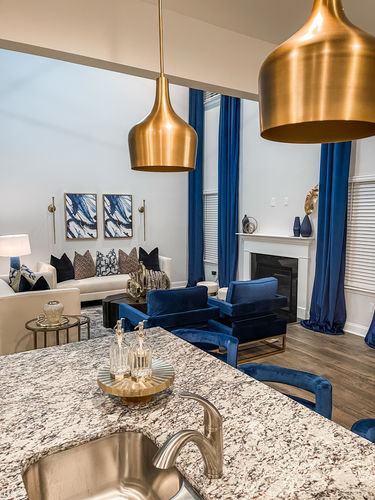 Customer photo review of Blue Graffiti