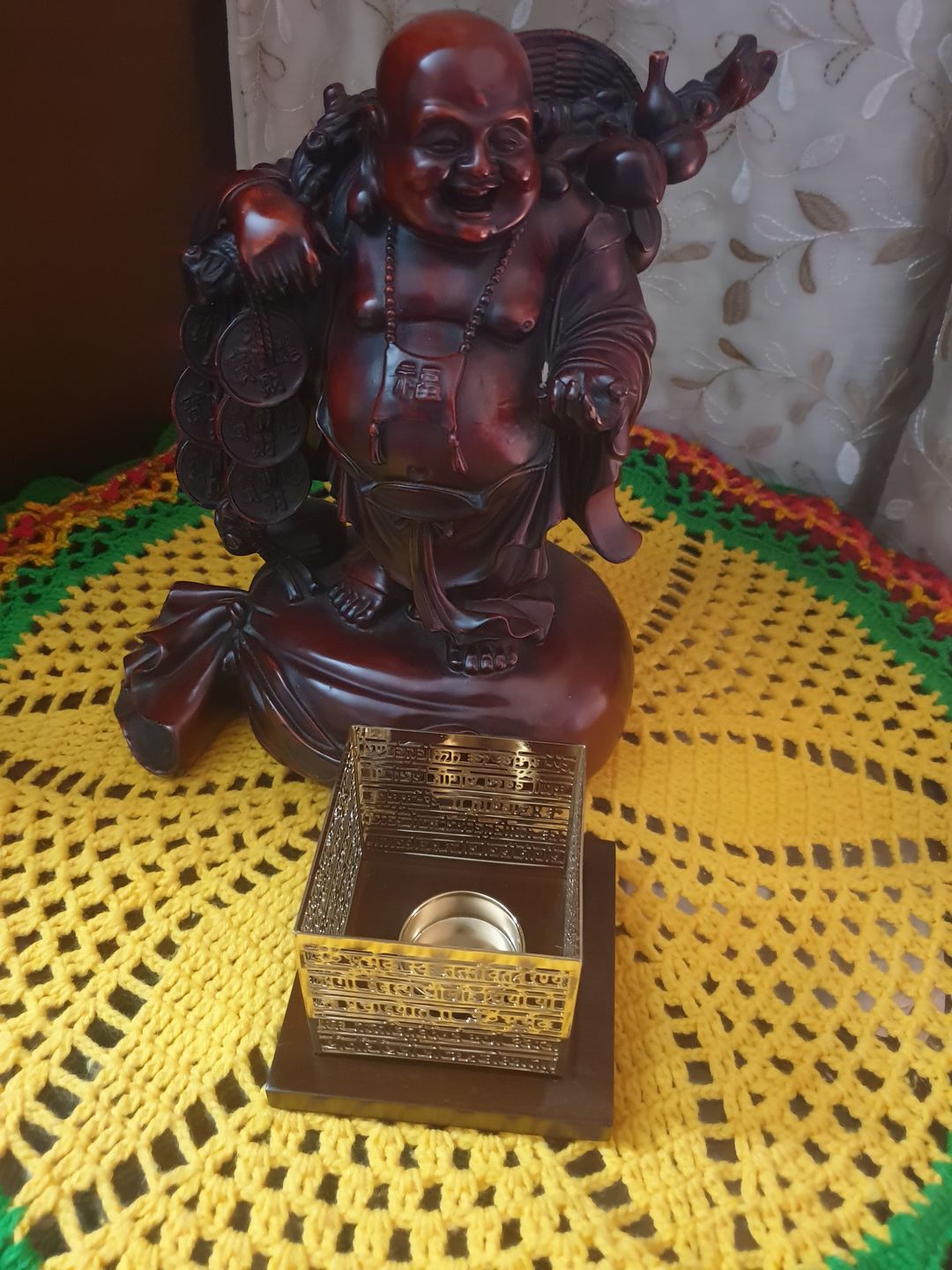 Customer photo review of Gayatri Mantra Tea Light Holder - Teak & Brass