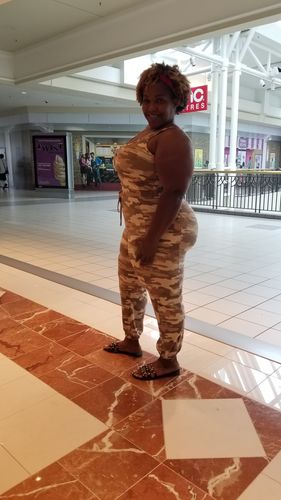 Customer photo review of High-Waist Compressing Shaper Leggings