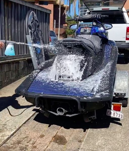 Customer photo review of Salt Shift Snow Foam Gun