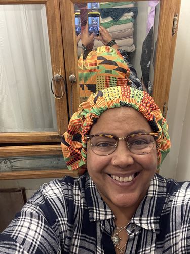 Customer photo review of Locs & Natural Hair Satin Lined Bonnets