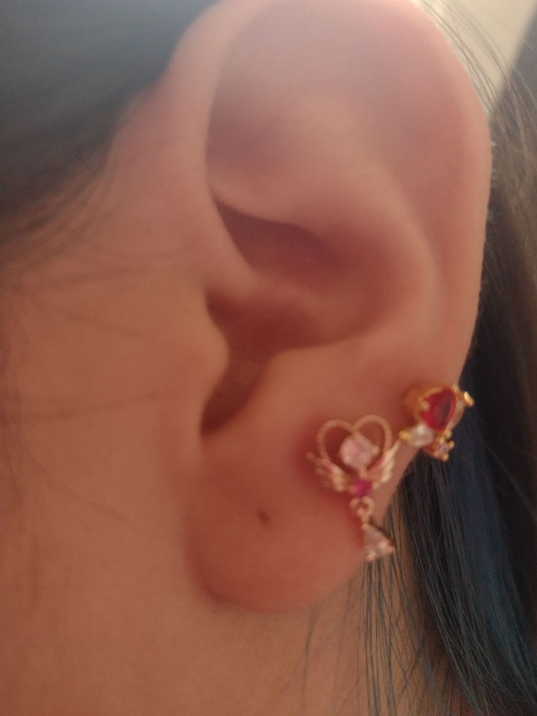 Customer photo review of Piercing Sailor Moon