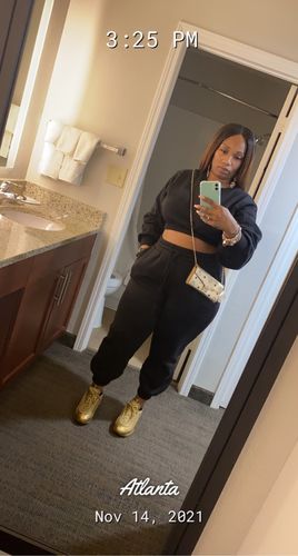Customer photo review of Cindy Cropped Jogger Set (Black)