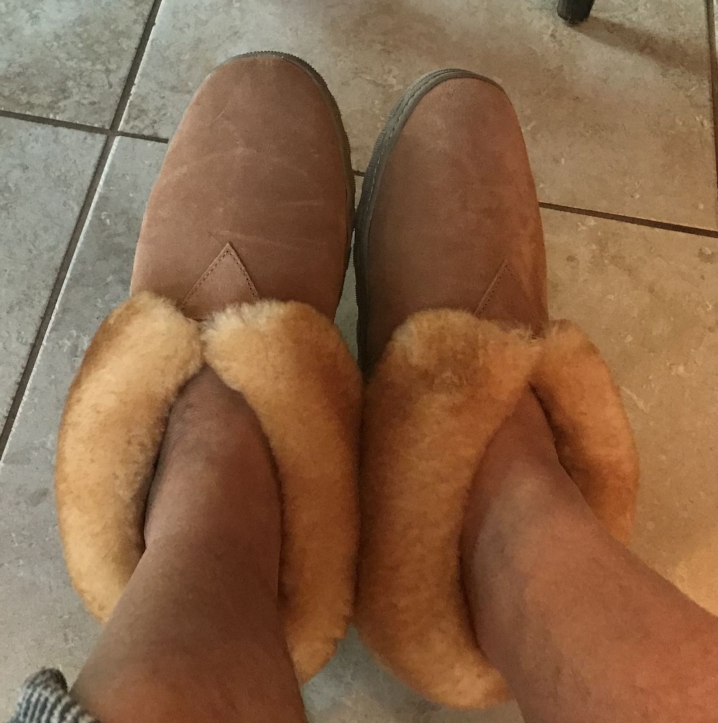 Customer photo review of MEN'S SHEEPSKIN BOOTIE