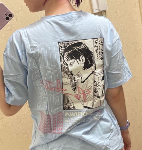Customer photo review of Harajuku Style Palm Springs Anime Girl Tee