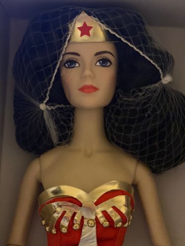 Customer photo review of 16” Wonder Woman Doll by Madame Alexander