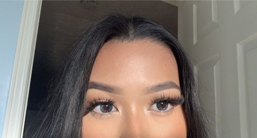 Customer photo review of Secretive Kristin - Gray