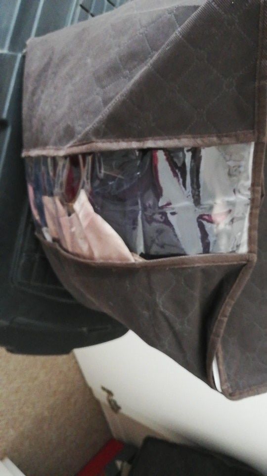 Customer photo review of Pack of 5 High Quality Space Saving Storage Bags